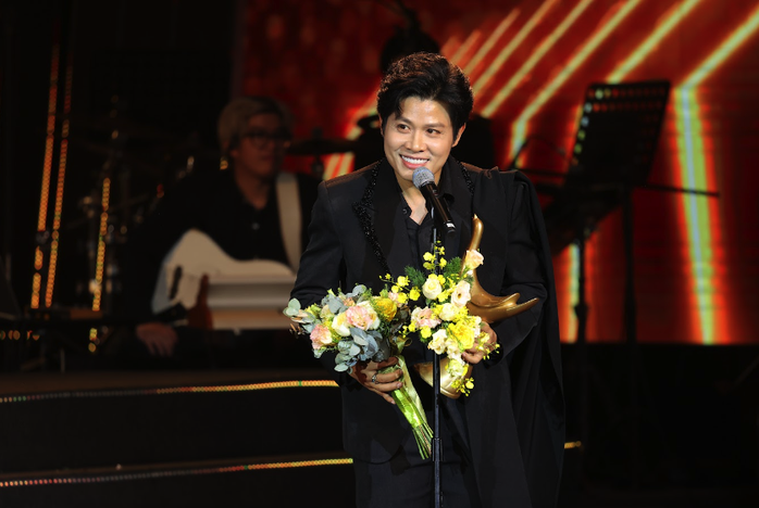 SOOBIN Hoàng Sơn thắng lớn tại giải Cống hiến - Ảnh 3.