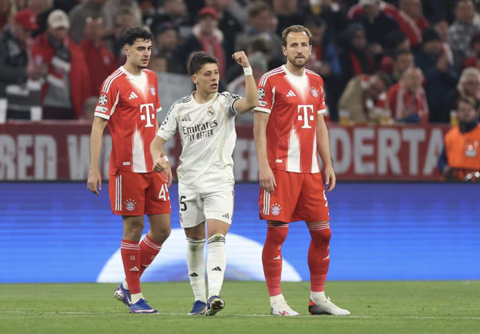 Rượt đuổi điên rồ tại Allianz Arena, Bayern Munich loại Real Madrid ở Champions League - Ảnh 1.