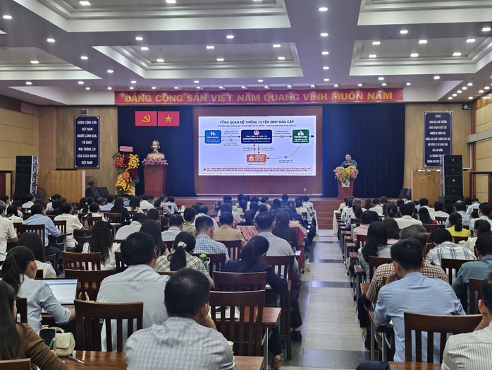 TPHCM: Đồng loạt công bố kết quả tuyển sinh đầu cấp vào 10-7 - Ảnh 1.