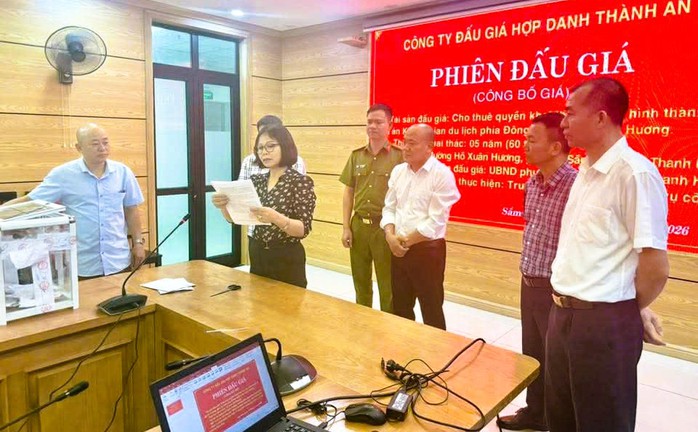 Một c&ocirc;ng ty tr&uacute;ng đấu gi&aacute; 14 hubway ở Sầm Sơn hơn 70 tỉ đồng - Ảnh 3.