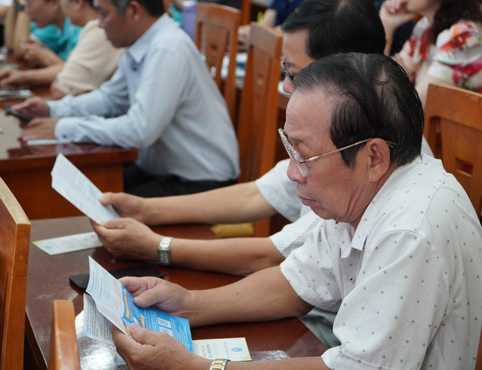 Ch&iacute;nh quyền "bắt tay" với nh&agrave; trường, doanh nghiệp để ph&aacute;t triển địa phương - Ảnh 3.