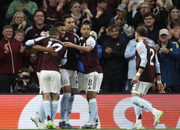 Watkins lập cột mốc 100 b&agrave;n, Aston Villa gi&agrave;nh v&eacute; b&aacute;n kết Europa League - Ảnh 3.