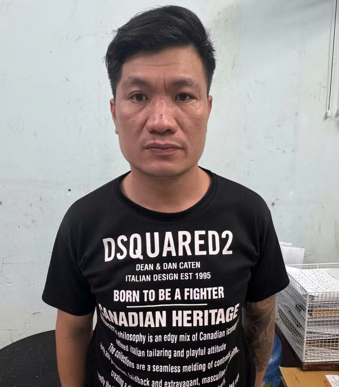 Khởi tố, tạm giam đối tượng đ&aacute;nh người phụ nữ trong qu&aacute;n ăn khuya ở Gia Lai - Ảnh 1.