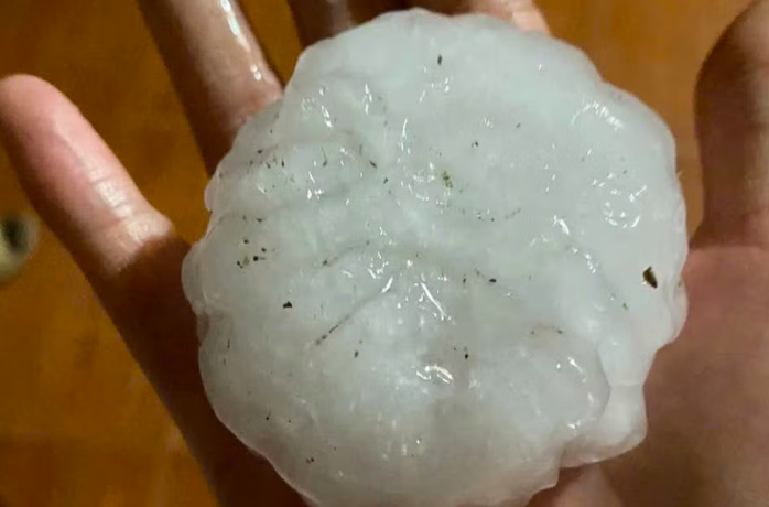 Mưa d&ocirc;ng v&agrave; cảnh b&aacute;o thời tiết nguy hiểm tại Bắc Bộ 2026 - Ảnh 1.