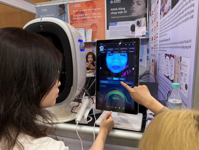 L&agrave;m đẹp tăng nhanh, chuy&ecirc;n gia cảnh b&aacute;o rủi ro v&agrave; thiếu chuẩn h&oacute;a - Ảnh 2.