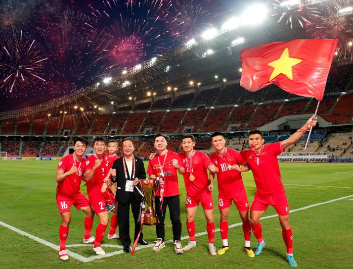 Bầu Hiển: L&agrave;m thể thao l&agrave; để cống hiến!  - Ảnh 1.