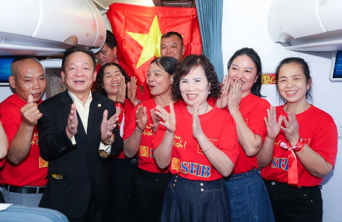 Bầu Hiển: L&agrave;m thể thao l&agrave; để cống hiến!  - Ảnh 2.