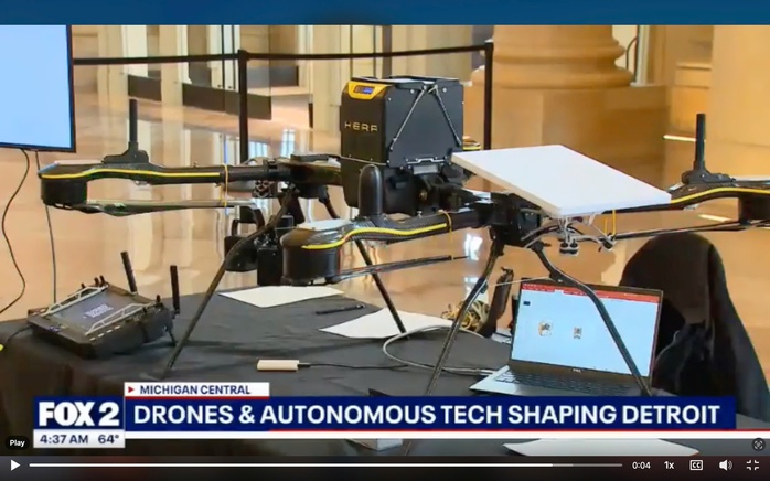 Điều g&igrave; khiến drone Việt Nam một m&igrave;nh cất c&aacute;nh giữa triển l&atilde;m c&ocirc;ng nghệ ở Mỹ? - Ảnh 1.