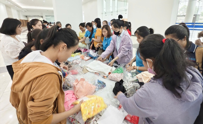 Hơn 250 nữ c&ocirc;ng nh&acirc;n TP HCM được kh&aacute;m sức khỏe sinh sản miễn ph&iacute; trong năm 2026 - Ảnh 7.