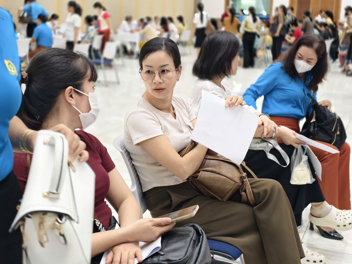 Hơn 250 nữ c&ocirc;ng nh&acirc;n TP HCM được kh&aacute;m sức khỏe sinh sản miễn ph&iacute; trong năm 2026 - Ảnh 5.