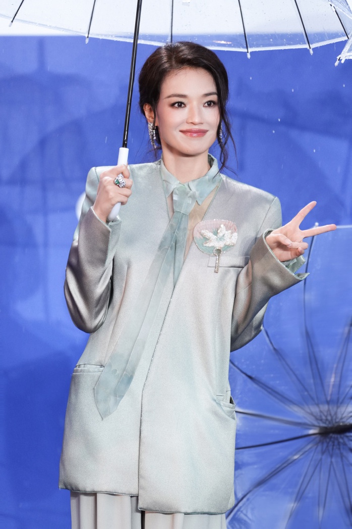  "Không trang điểm, tôi cũng giống phụ nữ 50 tuổi" - Ảnh 7.