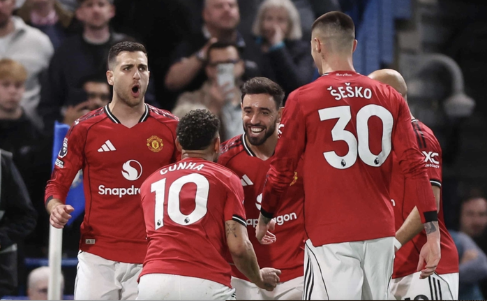 Đ&aacute;nh bại Chelsea ở London, Man United cầm chắc suất dự Champions League - Ảnh 4.