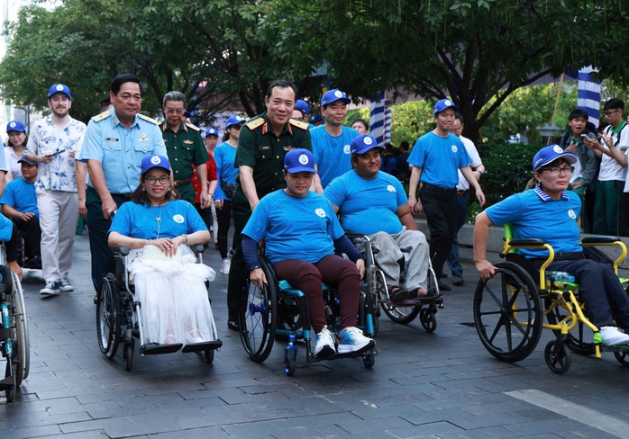 "Kết nối y&ecirc;u thương" nh&acirc;n Ng&agrave;y Người khuyết tật Việt Nam - Ảnh 8.