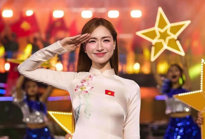 Nhận v&eacute; xem concert "&Acirc;m vang Tổ quốc" qua ứng dụng Tuy&ecirc;n gi&aacute;o v&agrave; D&acirc;n vận - Ảnh 1.