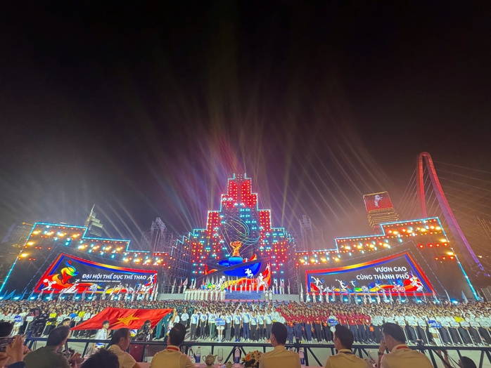 Khai mạc Đại hội TDTT TPHCM: Ngọn lửa thể thao lan tỏa đến phường x&atilde; - Ảnh 19.