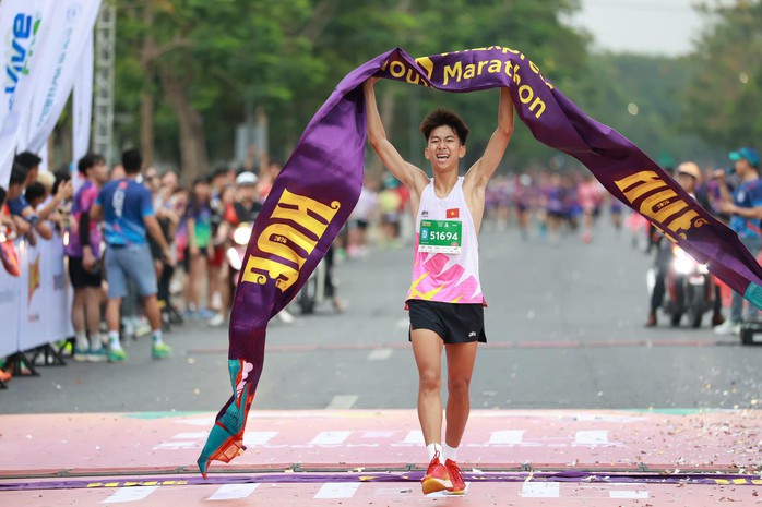 Điểm mặt những vận động vi&ecirc;n v&ocirc; địch VnExpress Marathon Huế 2026 - Ảnh 3.