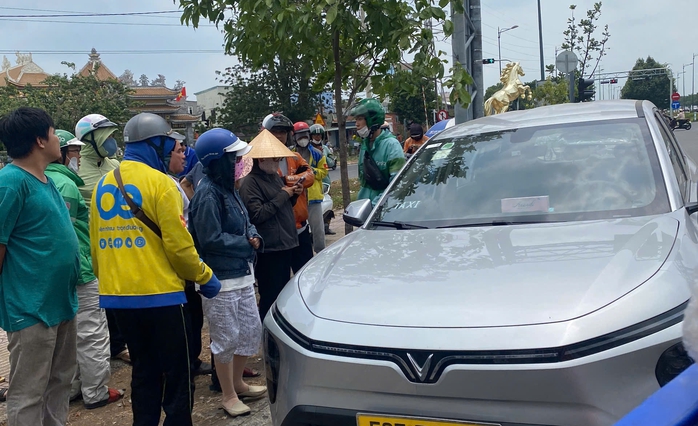  Cảnh báo nguy cơ đột quỵ giữa nắng nóng gay gắt - Ảnh 1.