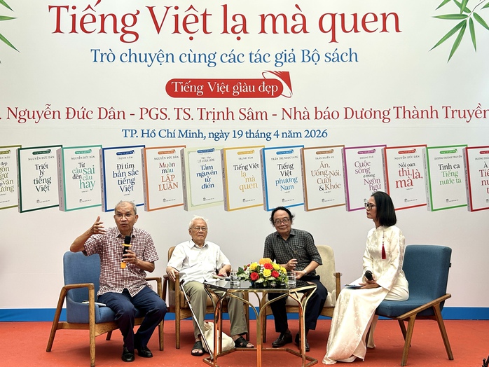 "Tiếng Việt lạ m&agrave; quen" thu h&uacute;t bạn đọc trẻ - Ảnh 1.