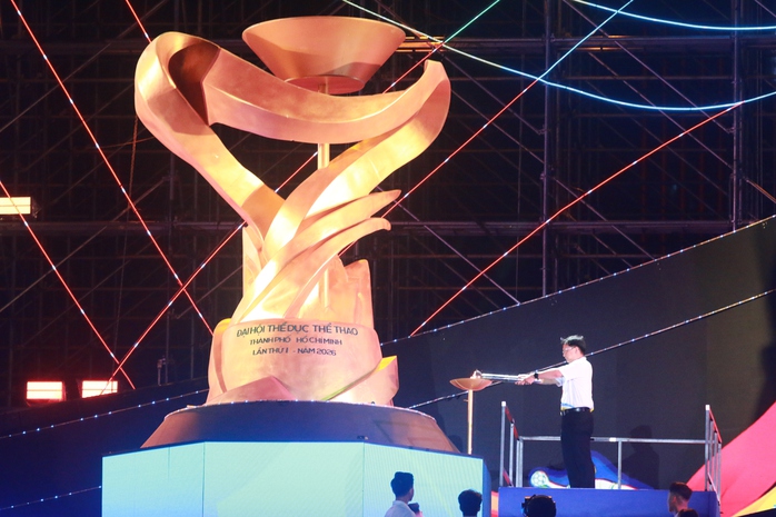 Khai mạc Đại hội TDTT TPHCM: Ngọn lửa thể thao lan tỏa đến phường x&atilde; - Ảnh 9.