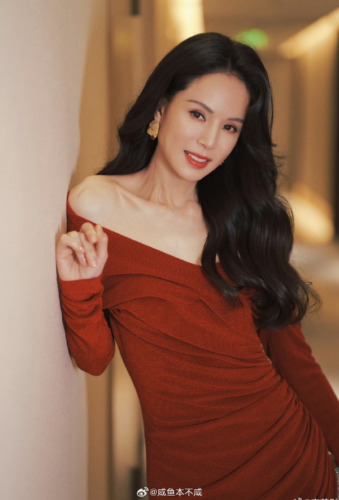 "Tiểu Long Nữ" L&yacute; Nhược Đồng xin lỗi v&igrave; b&ecirc; bối quảng c&aacute;o, bồi thường - Ảnh 1.