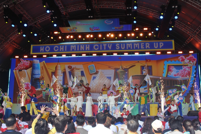  Khai mạc Ng&agrave;y hội Du lịch TP.HCM 2026: Đưa trải nghiệm v&agrave; c&ocirc;ng nghệ th&agrave;nh "đ&ograve;n bẩy"  - Ảnh 1.