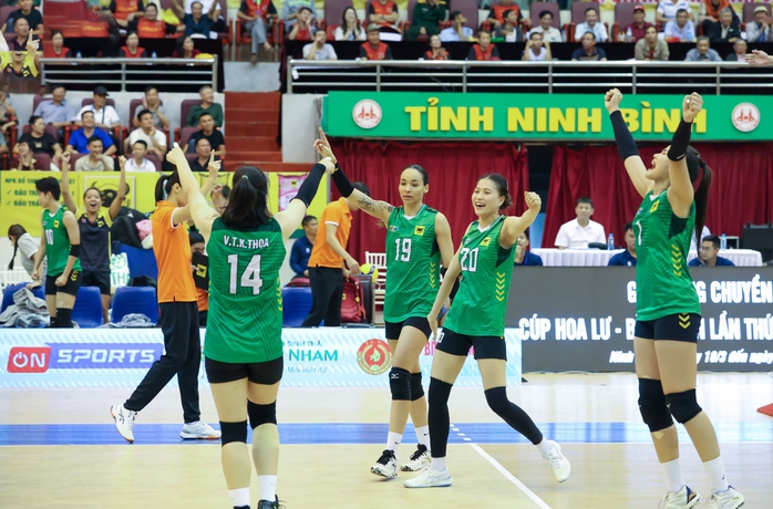 Hấp dẫn b&oacute;ng chuyền nữ quốc gia - Ảnh 1.