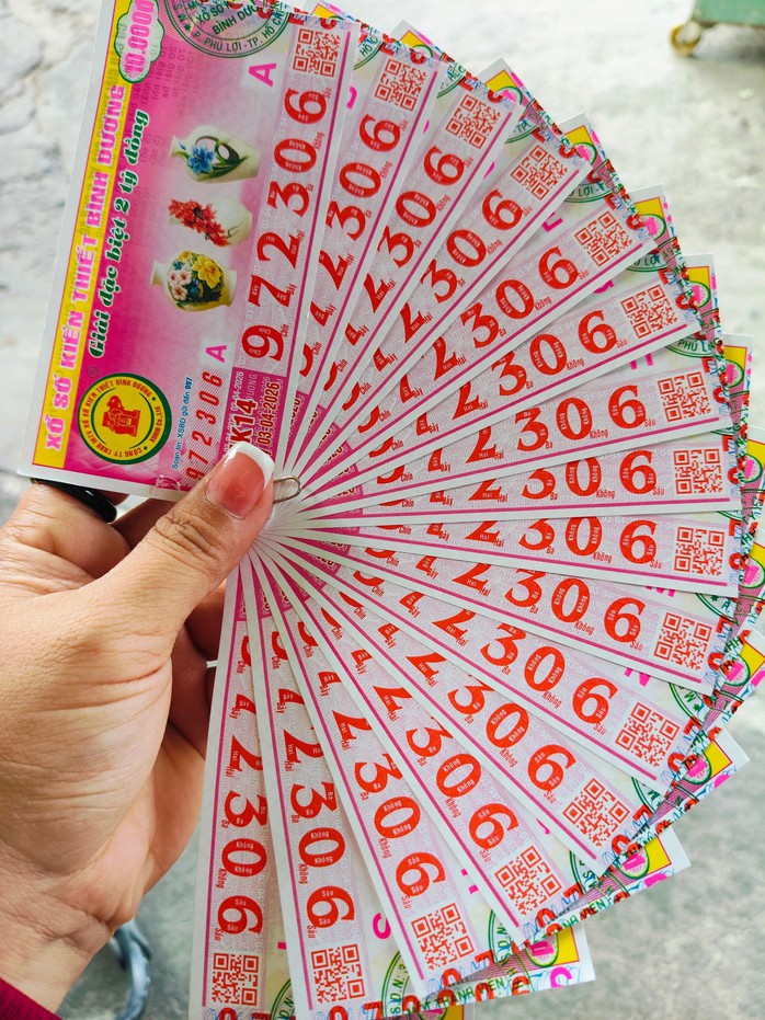 2 giải độc đắc xổ số miền Nam lộ diện v&agrave;o s&aacute;ng sớm 3-4 - Ảnh 7.