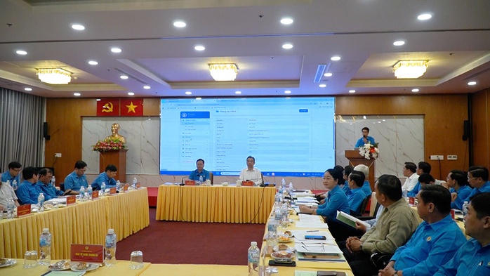  C&ocirc;ng đo&agrave;n TPHCM: Chuyển đổi số l&agrave; nhiệm vụ mang t&iacute;nh chiến lược - Ảnh 1.