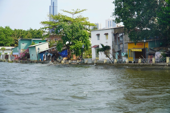 Ngăn sạt lở, giữ an to&agrave;n - Ảnh 1.