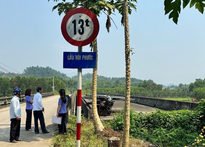 3 c&acirc;y cầu x&acirc;y xong chưa c&oacute; đường dẫn, Viện kiểm s&aacute;t ở Đ&agrave; Nẵng v&agrave;o cuộc - Ảnh 2.