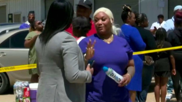 8 trẻ em thiệt mạng trong vụ xả s&uacute;ng kinh ho&agrave;ng ở Mỹ - Ảnh 2.