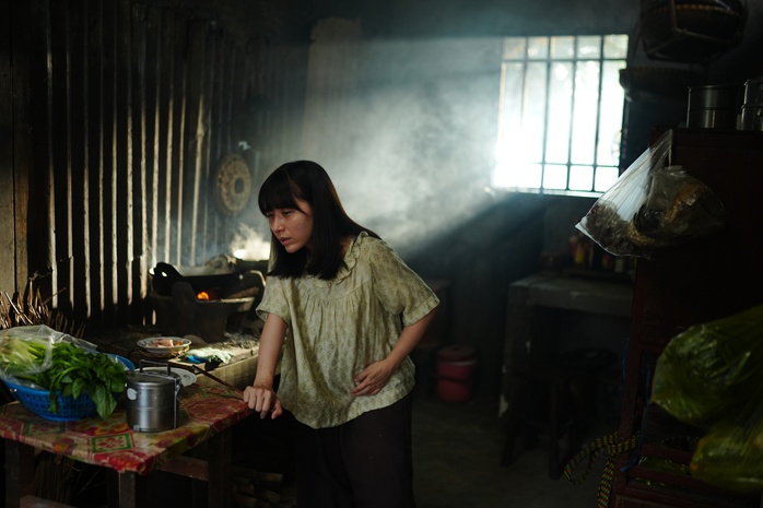 T&iacute;n Nguyễn căng thẳng, &aacute;m ảnh nỗi lo mất con - Ảnh 5.