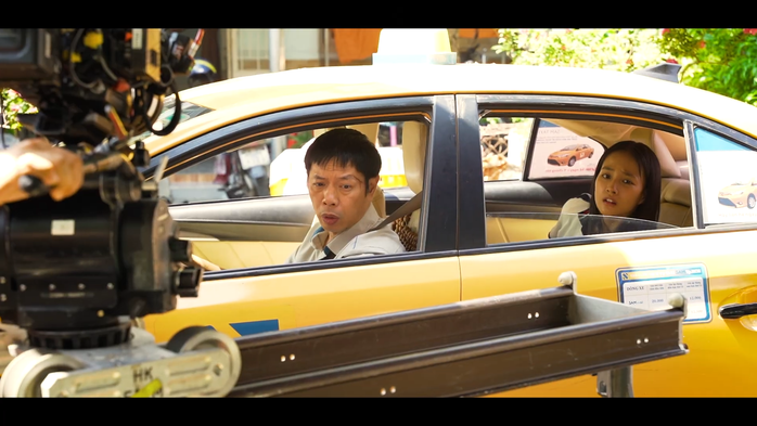 Th&aacute;i H&ograve;a - V&otilde; Tấn Ph&aacute;t bị "vạch mặt" chi&ecirc;u tr&ograve; trong tr&iacute;ch đoạn phim Anh H&ugrave;ng  - Ảnh 4.