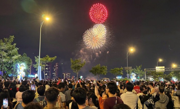 10 phường mới ở Đồng Nai sẽ bắn ph&aacute;o hoa v&agrave;o tối 30-4 - Ảnh 1.