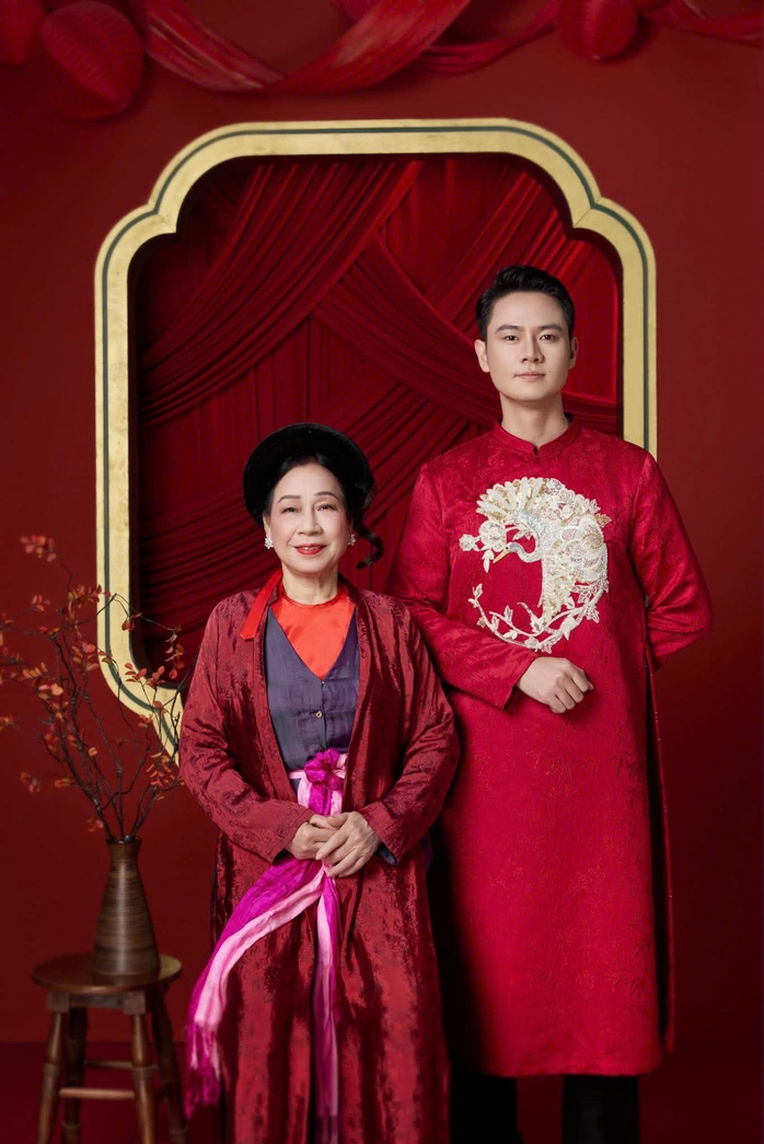 T&aacute;i hiện "Đ&aacute;m cưới chuột" trong MV "T&iacute;nh chuyện trăm năm" - Ảnh 1.