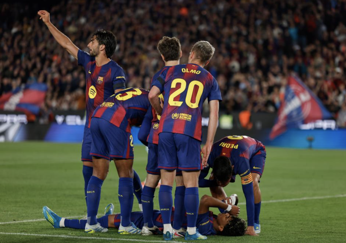 Yamal lập c&ocirc;ng, Barcelona tiến s&aacute;t ng&ocirc;i vương La Liga - Ảnh 2.
