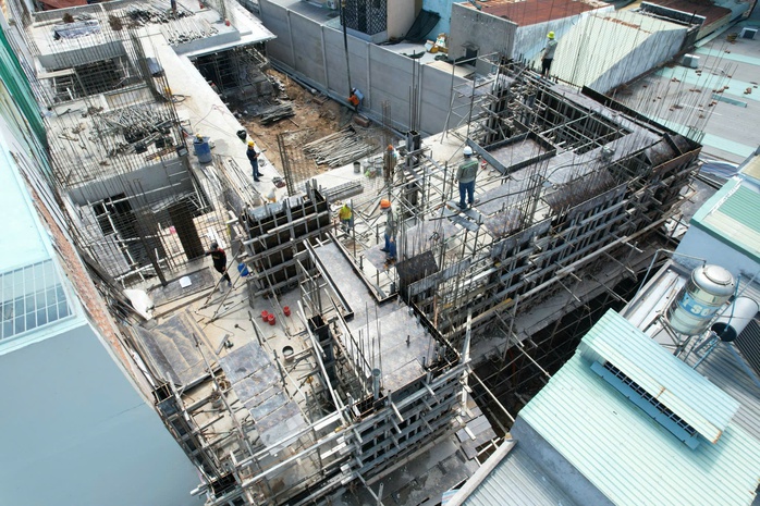 Đ&aacute;nh thuế bất động sản thứ hai: Giải ph&aacute;p n&agrave;o cho thị trường năm 2026? - Ảnh 2.