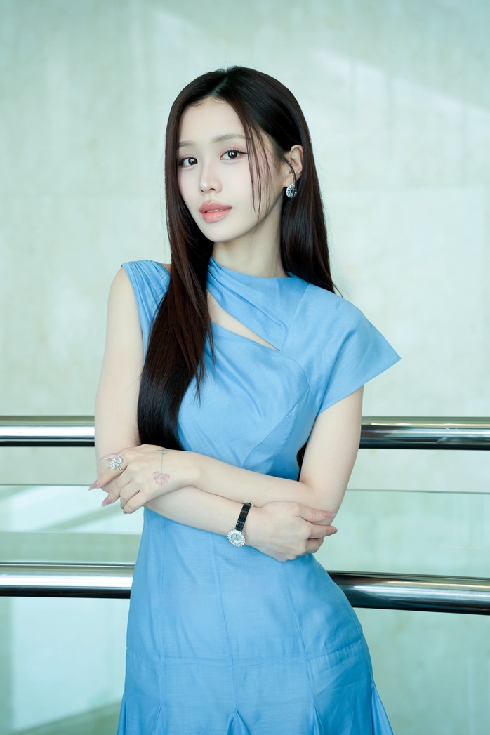 Tổng thống H&agrave;n Quốc ch&uacute;c mừng Han Sara - Ảnh 4.