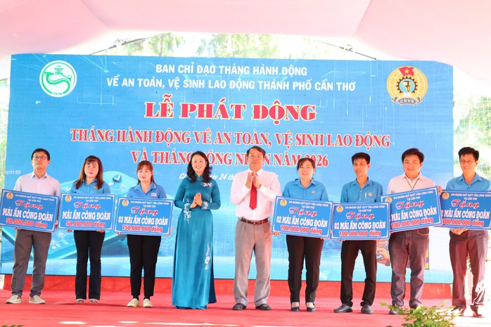 Nhiều hoạt động chăm lo trong Th&aacute;ng C&ocirc;ng nh&acirc;n tại Cần Thơ - Ảnh 8.