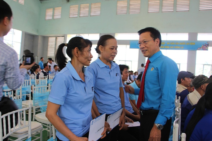 Kh&aacute;nh H&ograve;a ph&aacute;t động th&aacute;ng h&agrave;nh động về an to&agrave;n lao động v&agrave; th&aacute;ng c&ocirc;ng nh&acirc;n năm 2026 - Ảnh 5.