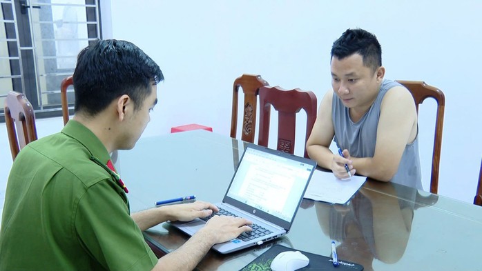 Khởi tố đối tượng khai th&aacute;c tr&aacute;i ph&eacute;p t&agrave;i nguy&ecirc;n - Ảnh 1.