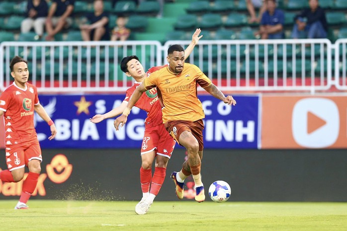 HAGL hụt chiến thắng tr&ecirc;n s&acirc;n nh&agrave; - Ảnh 5.