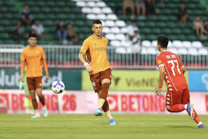 HAGL hụt chiến thắng tr&ecirc;n s&acirc;n nh&agrave; - Ảnh 8.