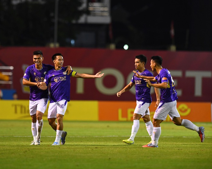 V-League 2025-2026: Kịch t&iacute;nh đua tốp 3 - Ảnh 5.