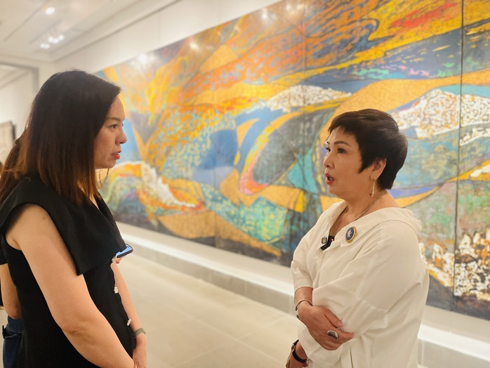 Giới thiệu 12 bức tranh sơn m&agrave;i khổ lớn củ họa sĩ Hiền Nguyễn - Ảnh 1.