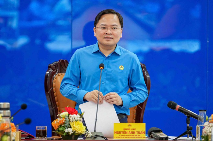 Ban Chấp h&agrave;nh Tổng LĐLĐ Việt Nam thảo luận nhiều nội dung li&ecirc;n quan Đại hội XIV C&ocirc;ng đo&agrave;n Việt Nam - Ảnh 1.