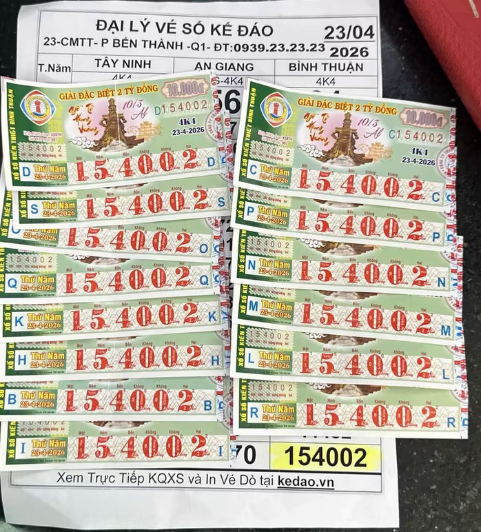 S&aacute;ng 25-4, lộ diện 14 v&eacute; xổ số miền Nam tr&uacute;ng độc đắc ở TPHCM - Ảnh 1.