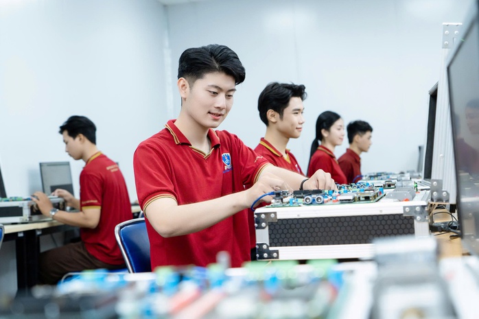  Lời giải cho bài toán nhân lực - Ảnh 1.