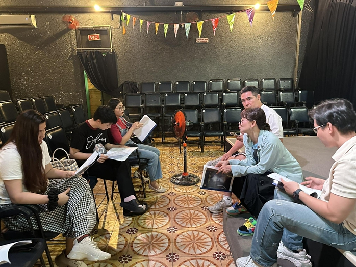 Mỹ Uy&ecirc;n, Hứa Mạnh Dũng khởi c&ocirc;ng vở "Ng&ocirc;i nh&agrave; thiếu đ&agrave;n b&agrave;" - Ảnh 3.