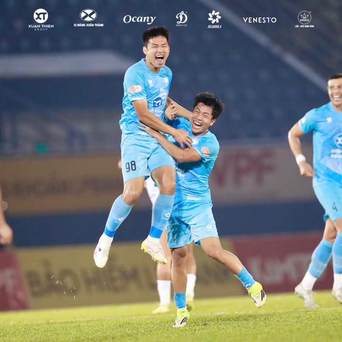 Xu&acirc;n Son n&oacute;i g&igrave; khi bị VAR từ chối b&agrave;n thắng? - Ảnh 3.